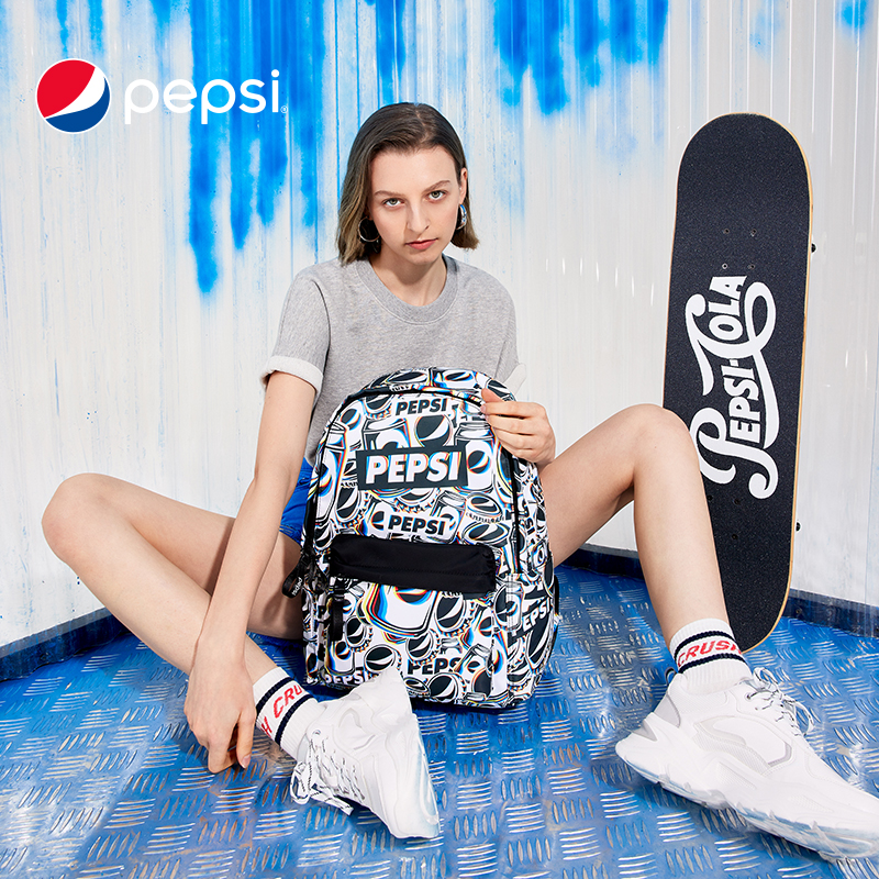 6305659.Pepsi百事 潮流动感背包旅行包时尚休闲尼龙印花学院牌大容量防泼水双肩包