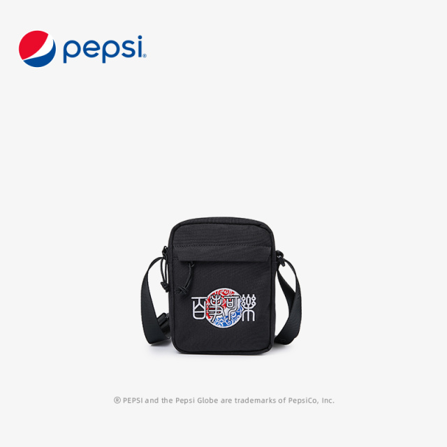6862869.Pepsi百事  潮流男女包时尚尼龙休闲百搭单肩斜挎小包