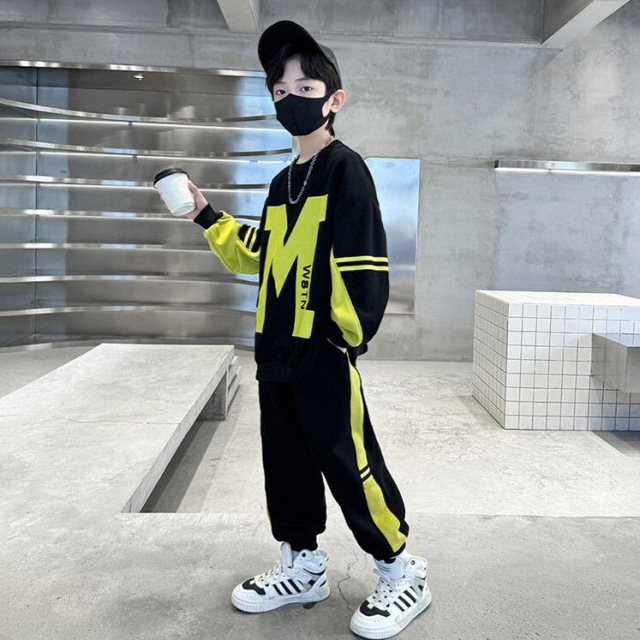 13186084.男童秋款套装2026新款中大童春秋款衣服洋气男孩运动卫衣两件套潮