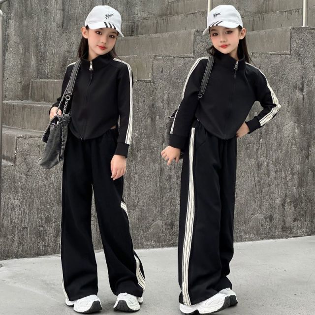 13190250.女童高档时尚运动服套装女孩春秋装新款韩版洋气上衣阔腿裤两件套