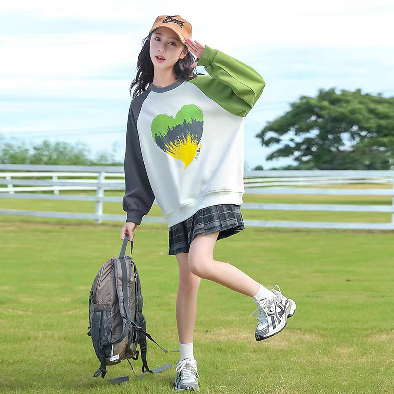 13199571.女童春秋上衣2026新款休闲女孩洋气衣服中大童卫衣儿童运动秋季潮