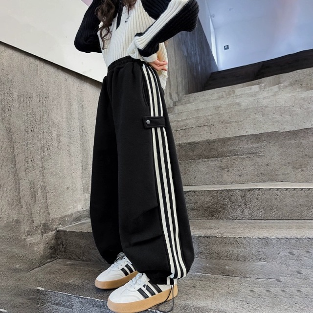 13200001.2026春秋款裤子儿童时尚潮范直筒阔腿裤中大女童宽松休闲裤条纹