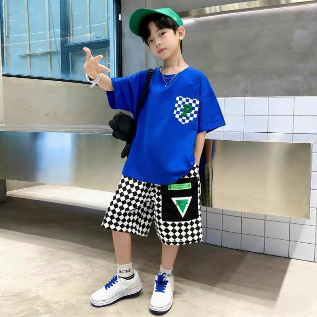 13315387.男童夏季休闲运动套装 棋盘格印花短袖 中大童洋气两件套