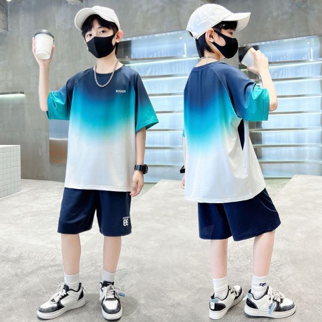 13323432.男童夏装渐变色速干篮球服套装 短袖 + 短裤中大童运动两件套