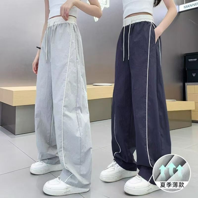 13433948.中大童女孩凉感速干裤夏款宽松百搭侧边条纹显瘦运动裤