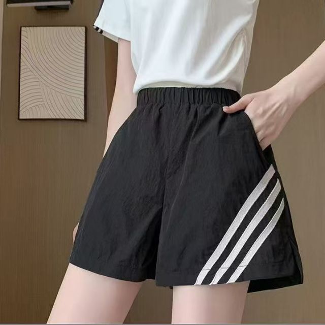 13439768.儿童速干运动短裤女童夏季薄款透气侧边条纹显瘦运动裤