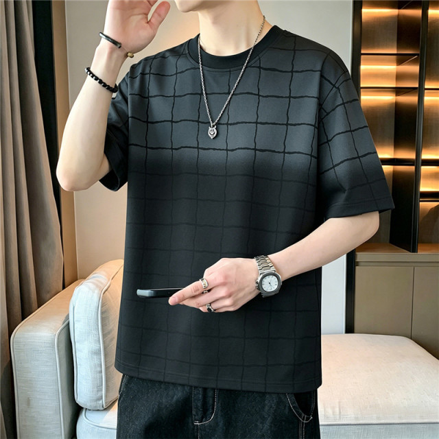 13481693.男士夏季渐变格子短袖 T 恤宽松潮流百搭半袖上衣男士短袖T恤