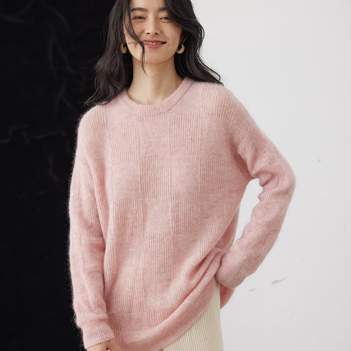 10033051.思诺芙德圆领宽松长袖百搭通勤针织上衣女式羊毛衫