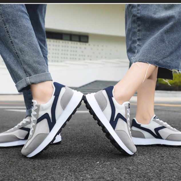 10865322.网面透气运动鞋情侣鞋2024早秋季款休闲男女同款时尚百搭潮鞋轻便
