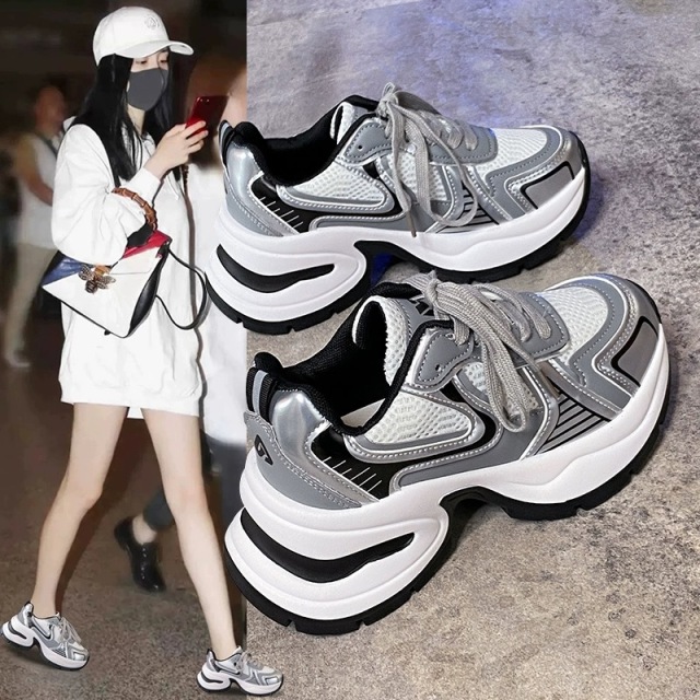 10869913.银色老爹鞋子女2024百搭网面透气厚底增高休闲运动鞋