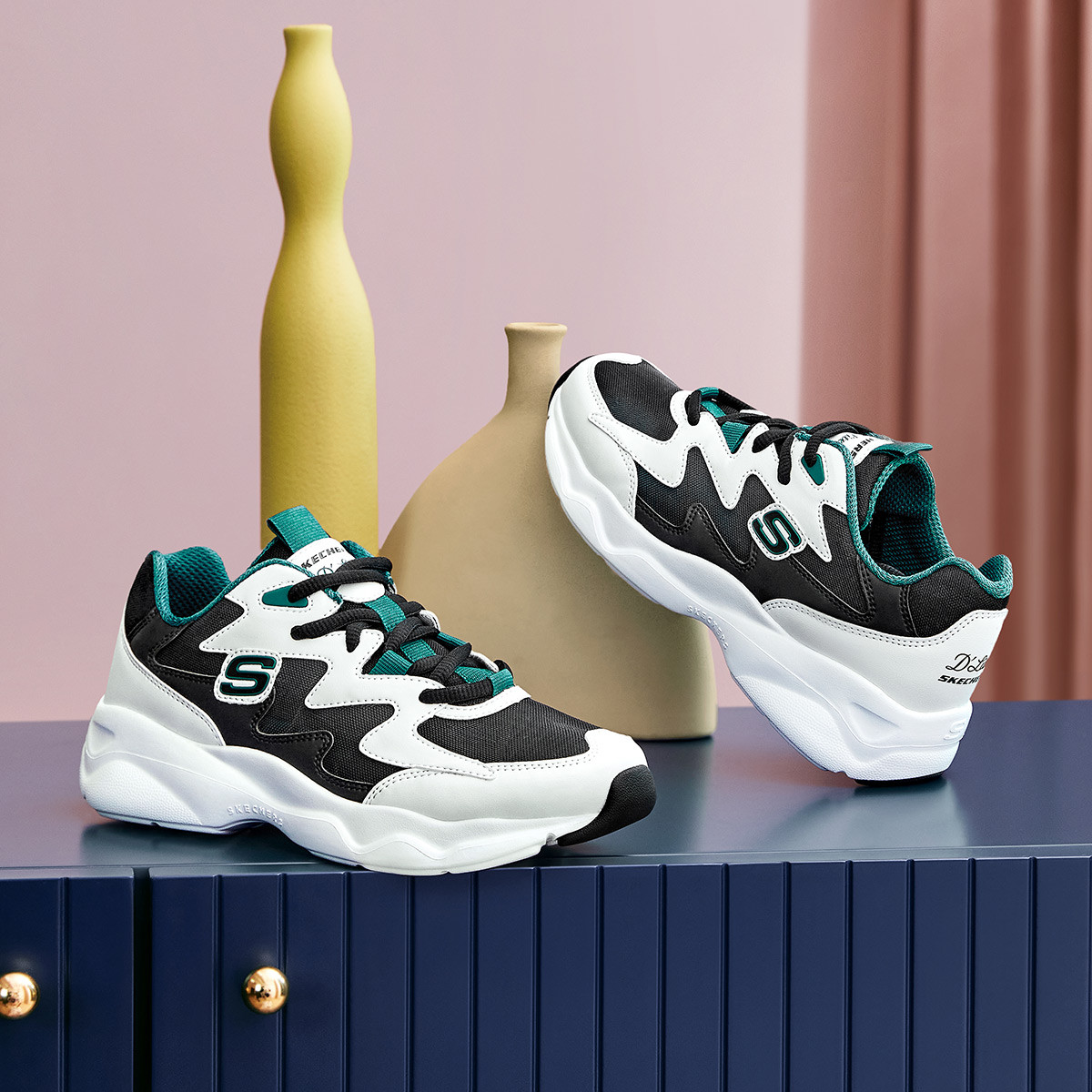 10191764.Skechers斯凯奇女士D'LITES系列时尚绑带运动鞋