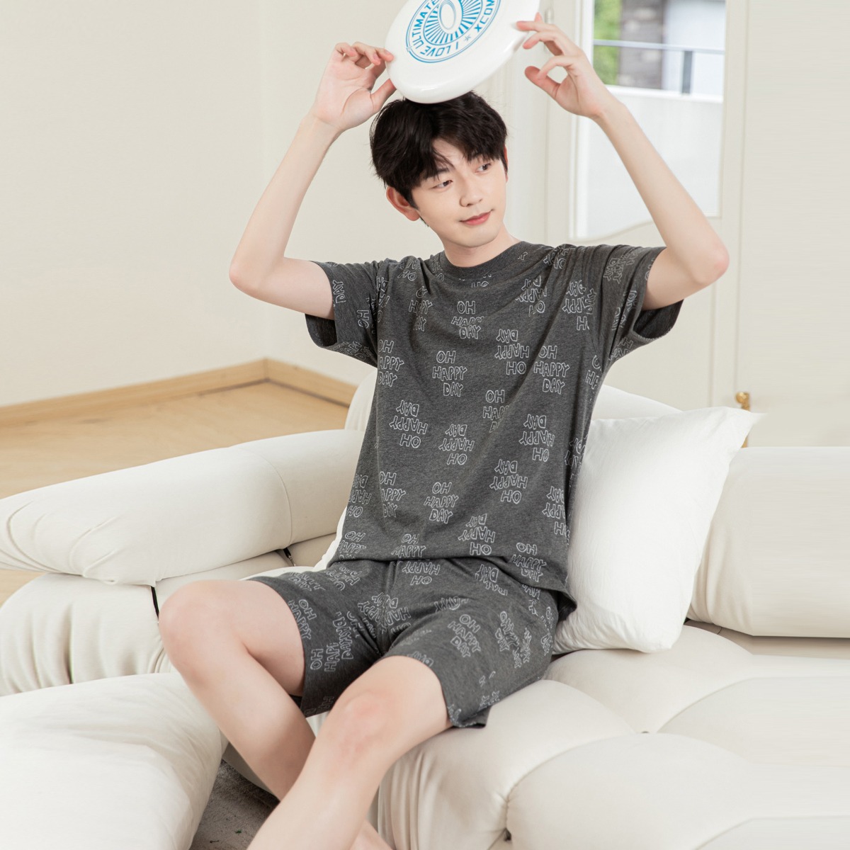 11898463.英博伦青少年夏季滑爽棉圆领短袖短裤套装