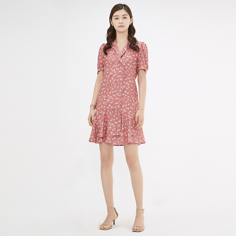 13272867.夏季新品碎花V领收腰短袖茶歇裙子连衣裙女MVOP323D