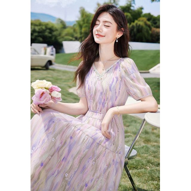 13413645.【26夏日穿搭】设计感小众时尚气质显瘦小个子彩虹莱赛尔连衣裙