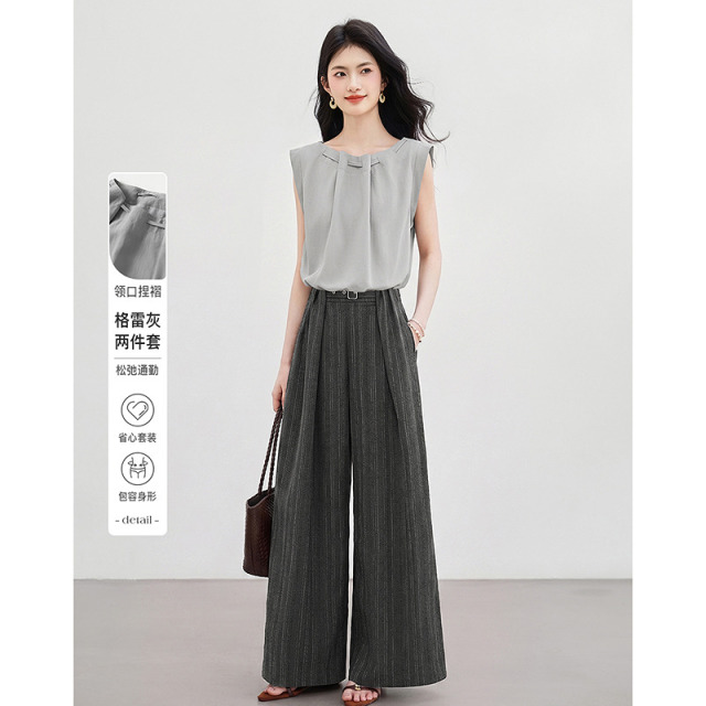 13436040.【26夏日穿搭】设计感小众时尚气质显瘦小个子女式松弛通勤套装