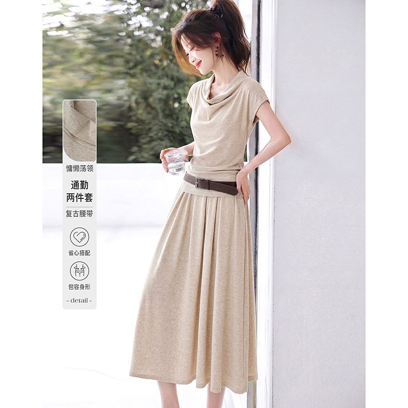 13435788.【26夏日穿搭】设计感小众时尚气质显瘦通勤小个子女式套装