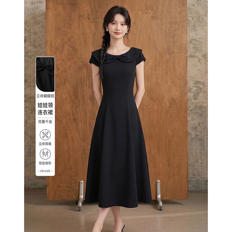 13451885.【26夏日穿搭】设计感小众时尚气质显瘦娃娃领小个子连衣裙