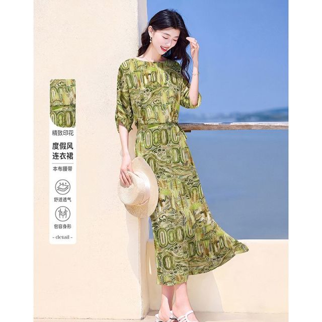 13521418.【26夏日穿搭】设计感小众时尚气质显瘦印花度假小个子连衣裙
