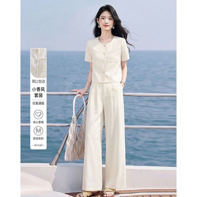 13597365.【26夏日穿搭】设计感小众时尚气质显瘦小香风上衣+裤子套装