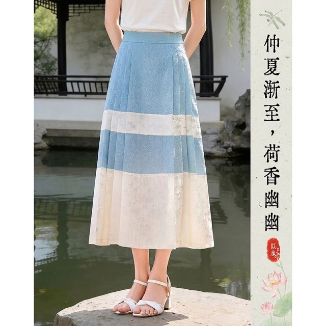 13616214.【菘蓝竹烟】夏高级感马面裙缎面提花设计感气质小个子半身裙