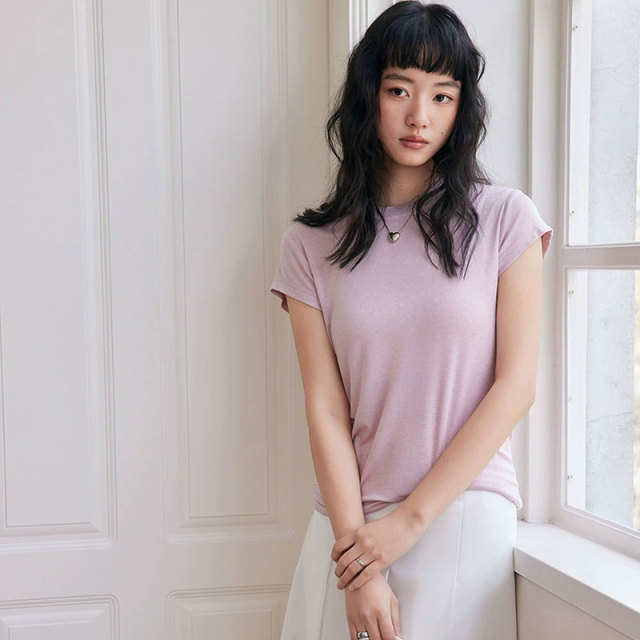13185698.夏季天丝羊毛短袖女圆领修身纯色舒适