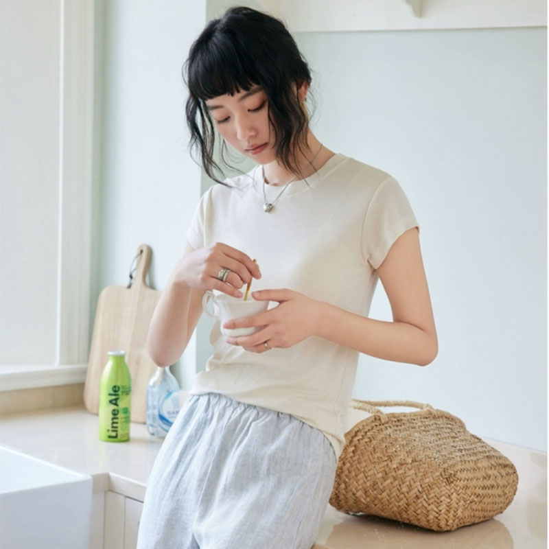 13185698.夏季天丝羊毛短袖女圆领修身纯色舒适