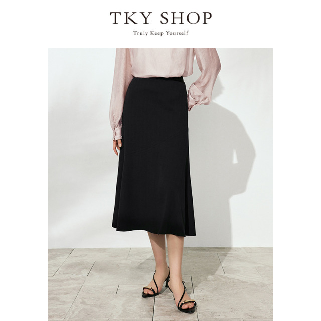 12297812.TKY SHOP优雅气质鱼尾裙2025夏新品黑色中长款半身裙