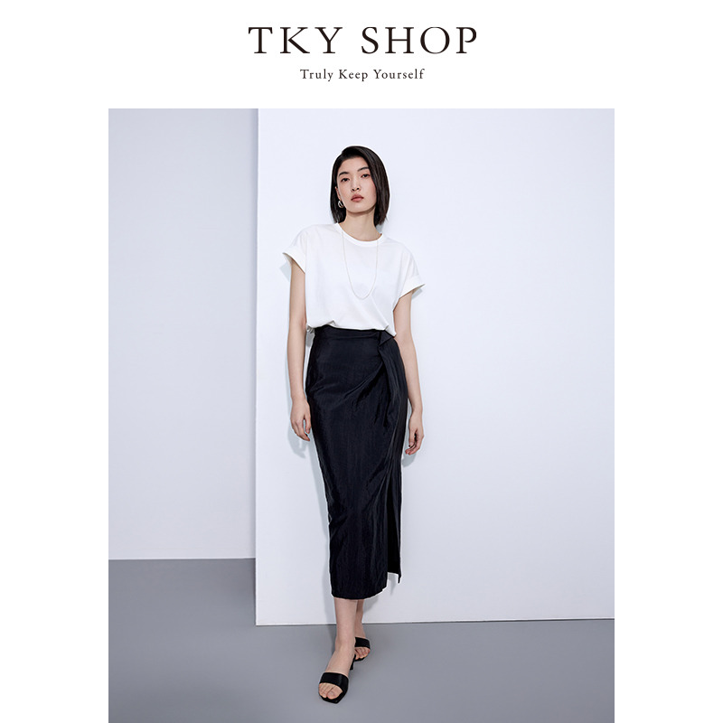 12297854.TKY SHOP中长款半身裙2025夏季新款开叉设计感时尚裙子褶皱a字裙