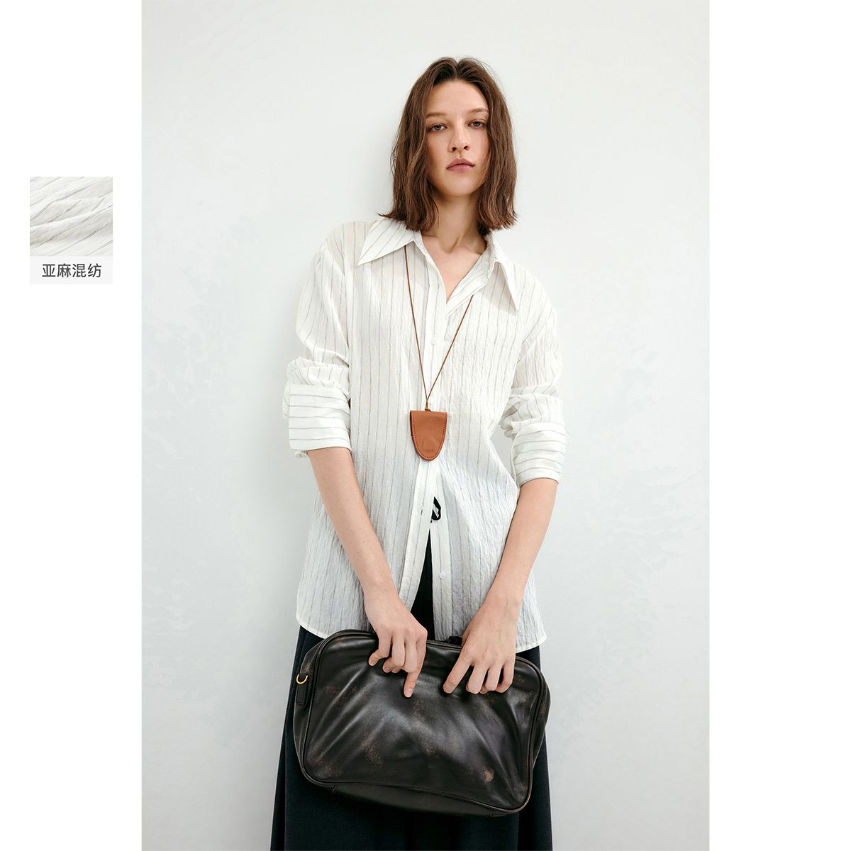 13265924.亚麻混纺长袖条纹衬衫女春季新品条纹时尚简约休闲上衣