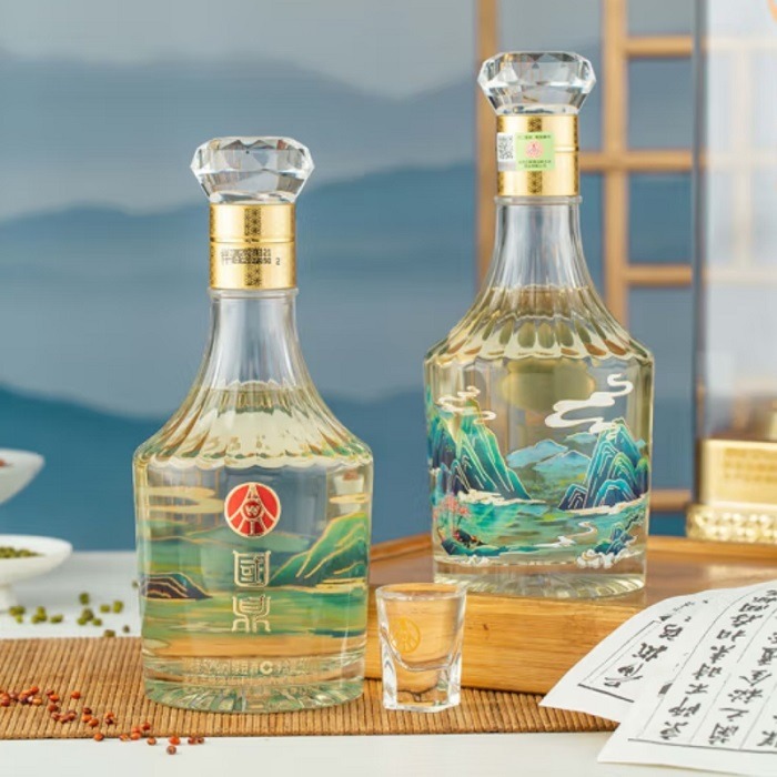 12569140.五粮液仙林生态国鼎山水透明桶52度竹荪酒500ml*2瓶