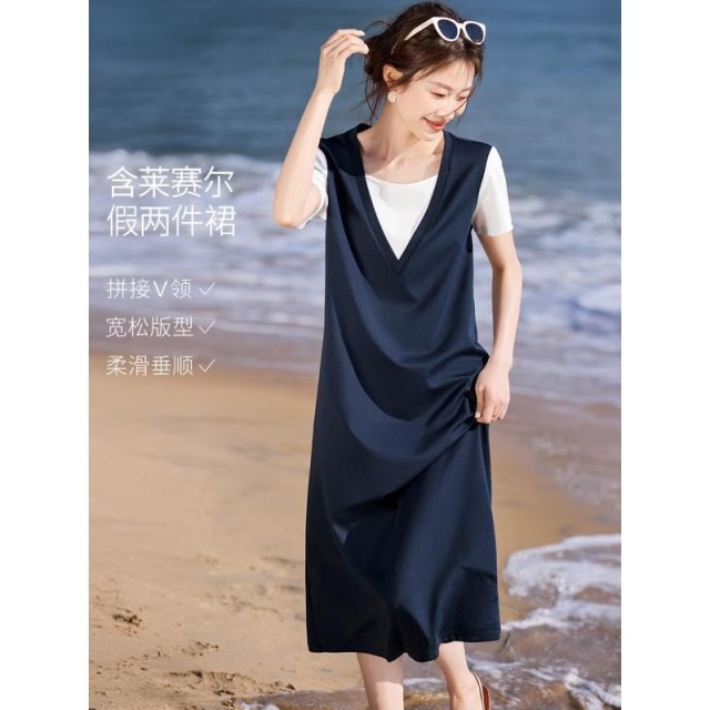 13630543.【都市漫想】2026夏新款含莱赛尔轻松出行撞色假两件拼接V领休闲连衣裙