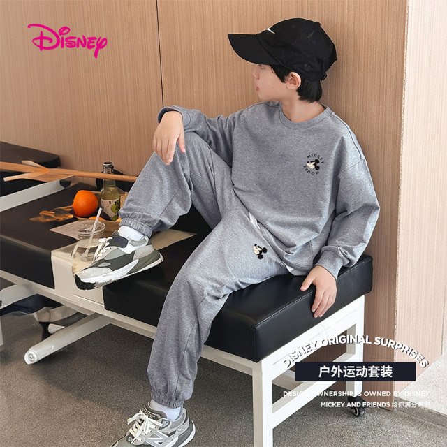 12075512.迪士尼DISNEY春新款男童卫衣套装纯棉舒适圆领假两件简约洋气(N假两件套装)