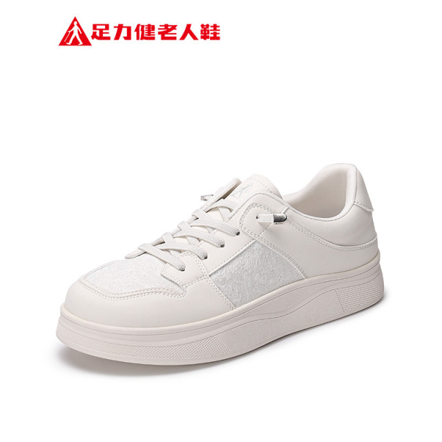 13413883.足力健轻便国风小白鞋妈妈时尚百搭平底鞋