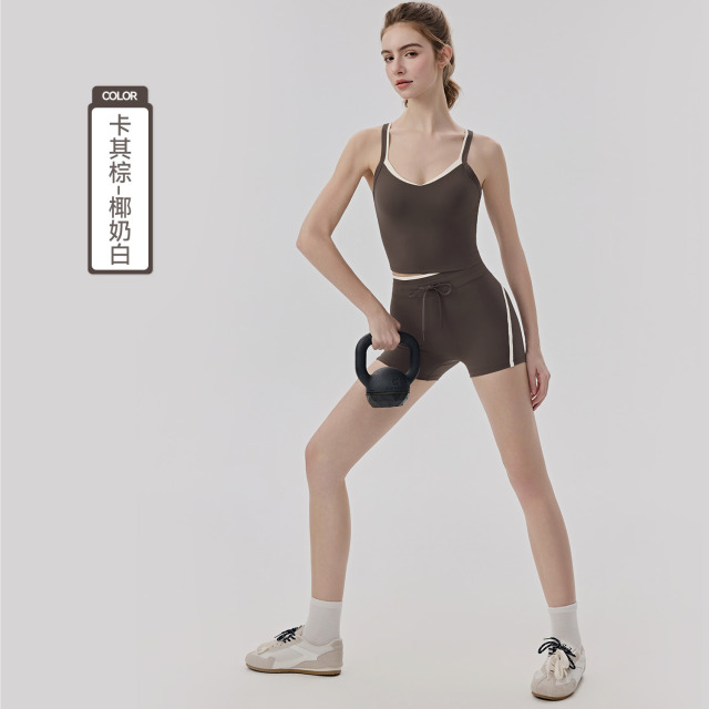 13208807.凉感瑜伽服套装女撞色裸感外穿健身套装带胸垫普拉提训练运动套装TZ116171