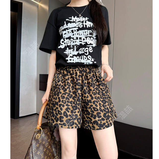13595821.牧塔伦豹纹运动短裤女宽松新款外穿显瘦直筒三分裤高腰小个子阔腿裤KZF251