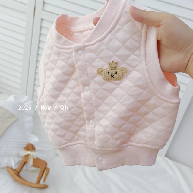 12454505.木木屋新款婴儿马甲秋冬季宝宝三层夹棉保暖小童背心儿童坎肩外穿小马夹春秋