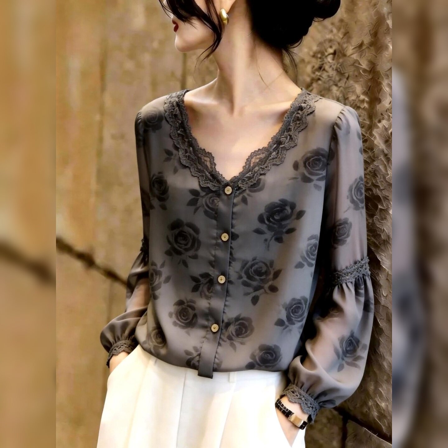 13808307.丹芙娅法式V领玫瑰印花衬衫2026年新款女蕾丝边纽扣设计感开衫上衣