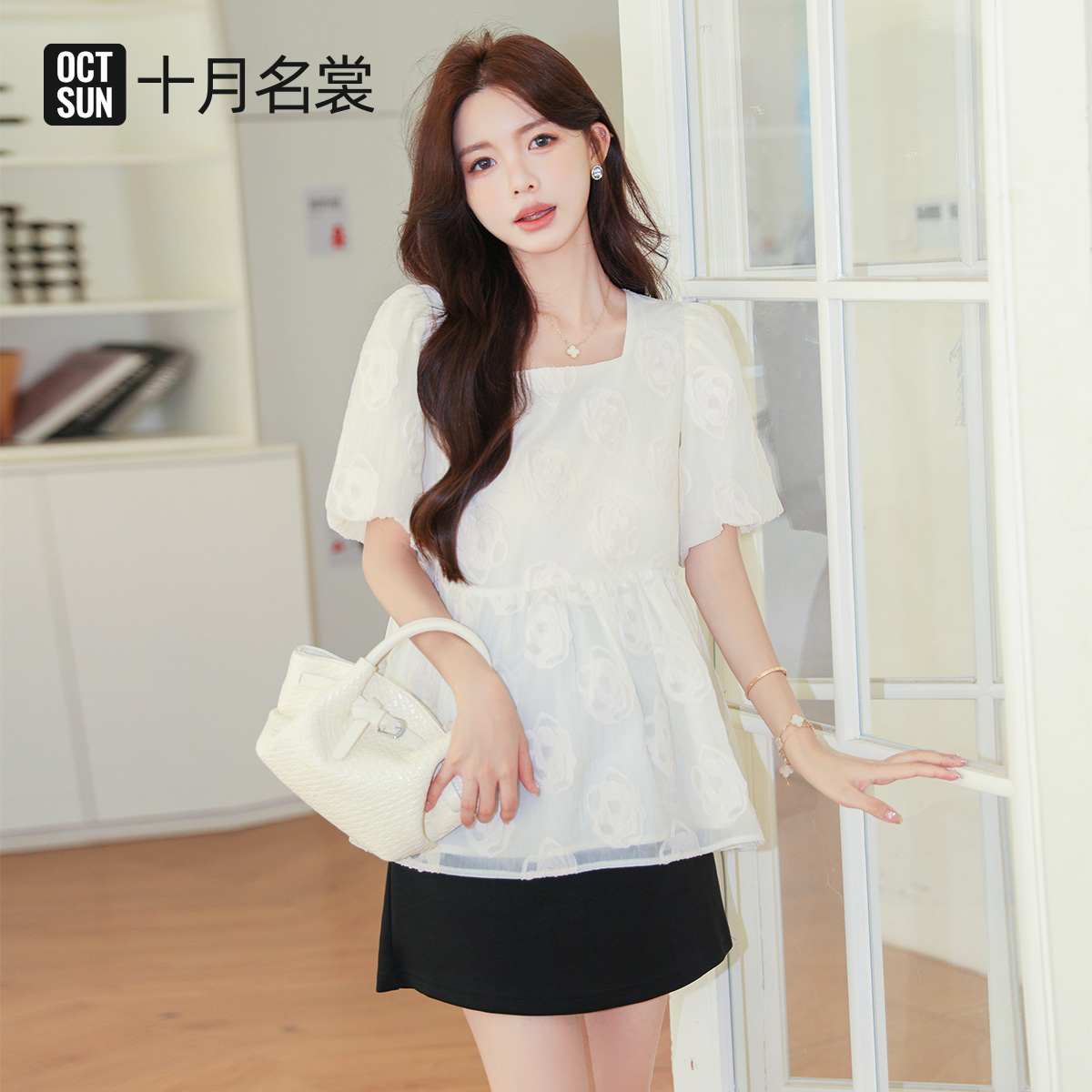 12999514.十月名裳孕妇上衣夏季新款立体花朵方领泡泡袖小衫大码时尚显瘦衬衣