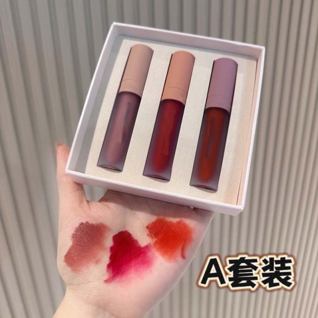 13396053.三支装唇釉礼盒雾面丝绒显白唇彩持久防水口红套装 B