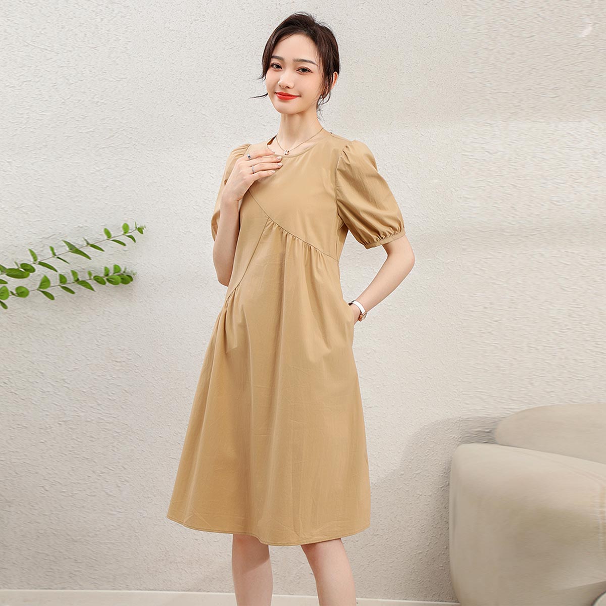 11934421.【清仓售罄不补】【连衣裙】夏季泡泡袖圆领收褶宽松显瘦舒适纯色长裙女