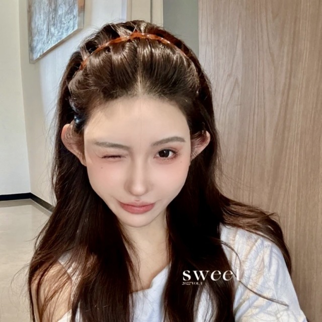 12322603.【2个装】韩国洗脸树脂波浪发箍女2024新款碎发运动发卡高颅顶塑料压发头箍