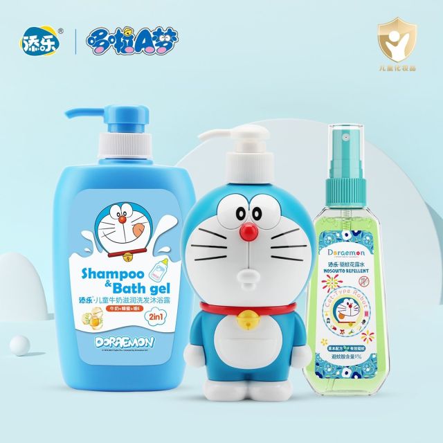 12343024.【品牌直发】哆啦A梦添乐儿童牛奶洗发沐浴露二合一套装(380g+500g)送88ML驱蚊水