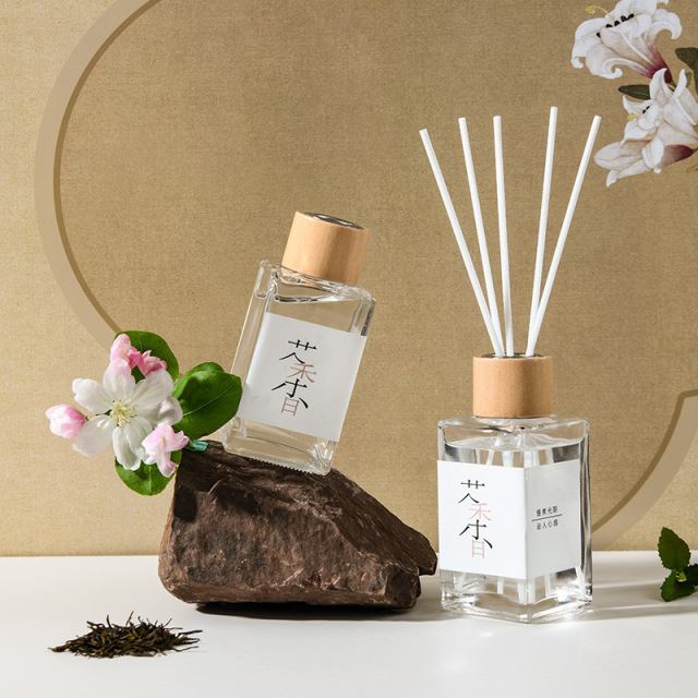 13534843.易旅 宝藏好物19.9到手5瓶！【山茶花香多瓶装】卧室摆件家用分装瓶