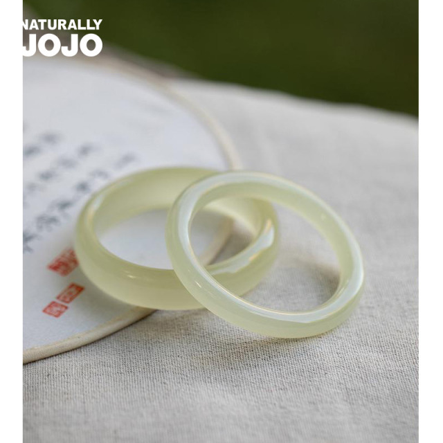 11005976.NATURALLY JOJO 冰透浅绿色阿富汗玉手镯