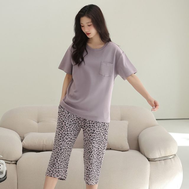 13661538.派邦奴纯棉带胸垫短袖七分裤豹纹透气女士可外穿家居服ck