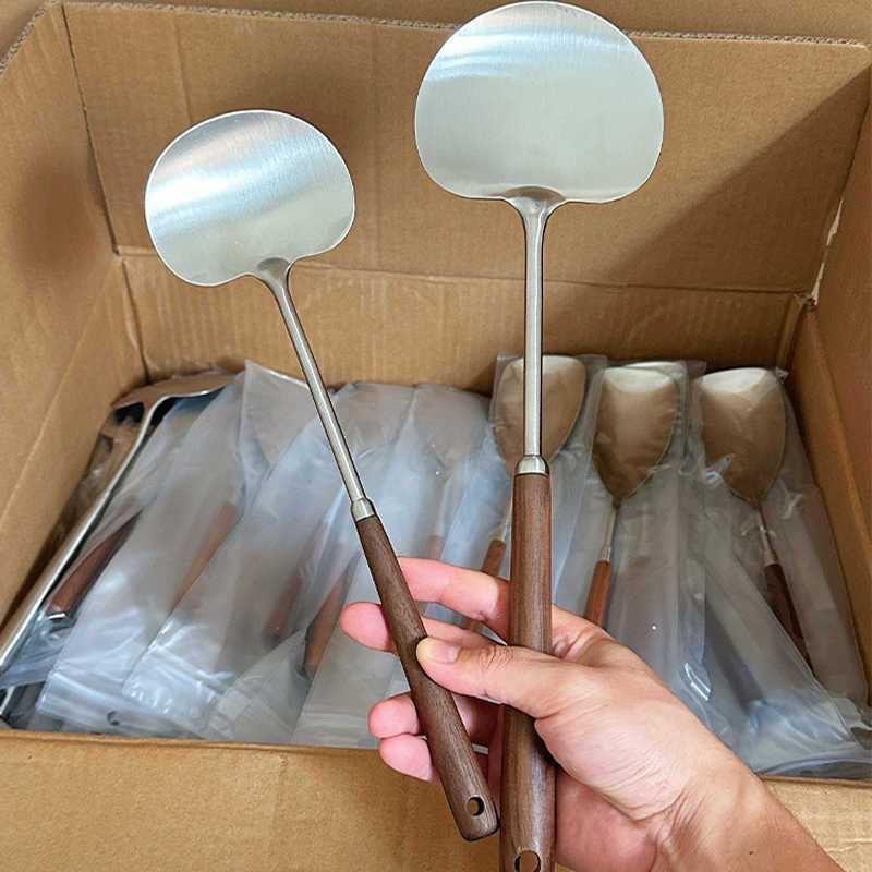 12326942.不锈钢蘑菇铲家用炒菜老式厨具锅铲胡桃木柄防烫锅铲烹饪铲勺