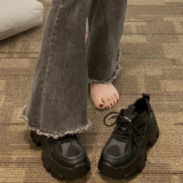 12605553.CNMR 休闲鞋女款百搭小个子显高厚底炸街休闲鞋女