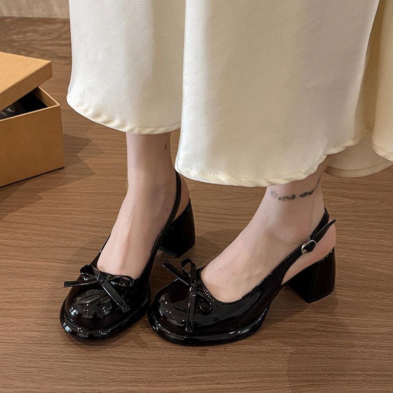 13409425.复古白色法式包头高跟凉鞋女款夏季外穿配裙子凉拖鞋