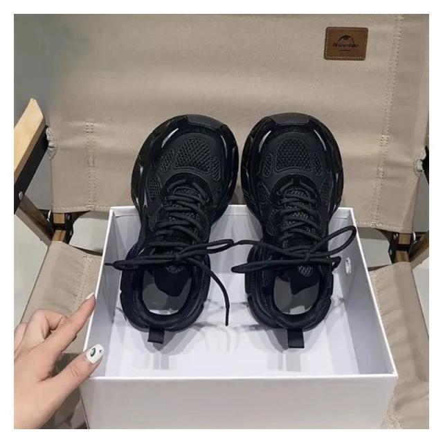 13417372.黑武士软底轻便运动鞋女鞋潮黑色老爹鞋季透气网面跑步鞋子