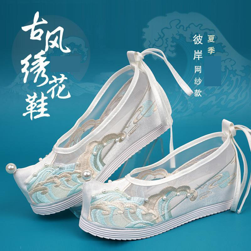 13417715.单鞋女古风绣花单鞋古装配鞋坡跟内翘头单鞋